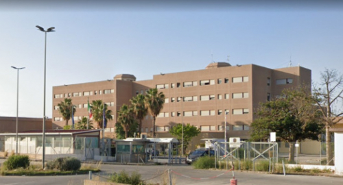 Rivolta nel carcere di Siracusa: agenti feriti, Cavadonna sotto pressione